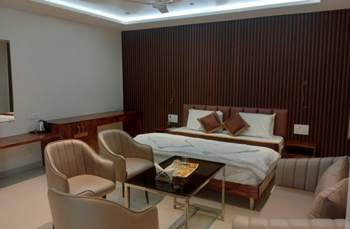 Premium Room- King Size Bed